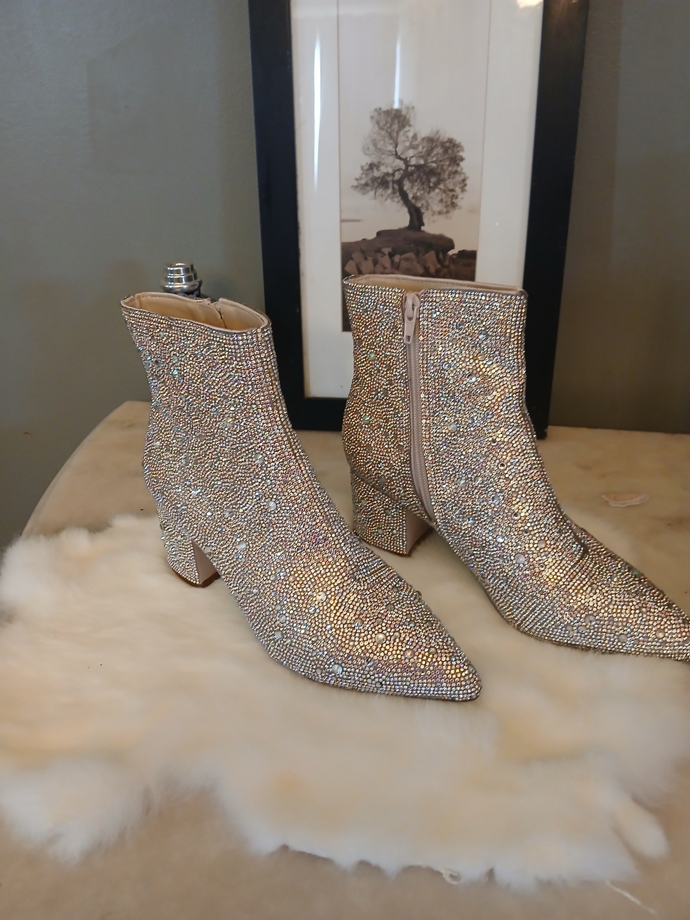 Betsey Johnson "Kyla" Silver Glass Boots Shoes 7